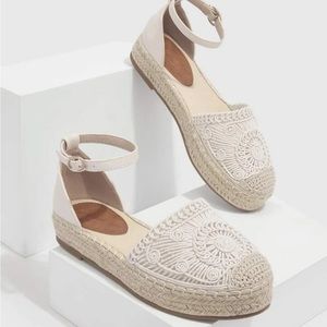 Espradillios. Size 10 . Women’s